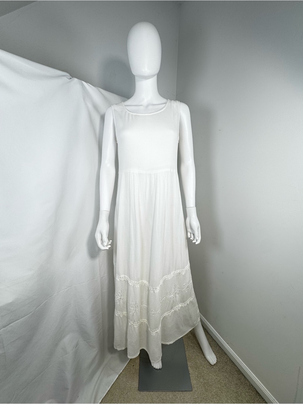 Chadwick's of Boston White Gauzy Lace Trim Maxi Sundress L